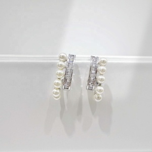 Boucles d'oreilles clous personnalisées en laiton plaqué or 18 carats et 14 carats, avec nœud et perle, style Noël, luxe, mignonnes, rétro, mariage, été, mode féminine - Product Image 5