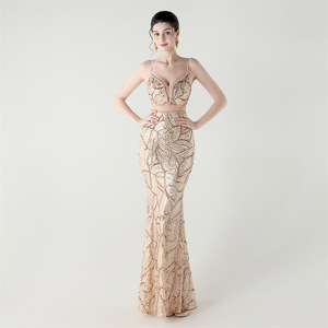 Nuovo Abito da Sera Estivo in Cashmere con Schiena in Rete Trasparente, Spalline Sottili, Effetto Illusione, Stile Red Carpet, Gonna a Sirena Lunga fino al Pavimento con Paillettes - Product Image 4