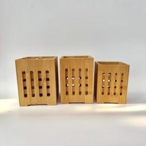 حامل عيدان الطعام من الخيزران مربع الشكل للبيع المباشر من المصنع، حامل عيدان الطعام المجوف لتصريف المياه وتخزين أدوات المائدة - Product Image 4