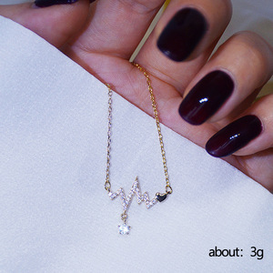 Collana con Ciondolo a Onda Cardiaca per Donne, Catenina Minimalista con Charm d'Amore, Gioiello alla Moda per Uso Quotidiano, Regalo - Product Image 5