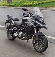 Motocicleta Benelli Trk502 de 500cc, Bicilíndrica, Refrigerada por Agua, para Aventura, Turismo, Todoterreno y Calle