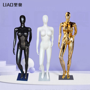 Manichino Femminile in Plastica Cromata Oro e Argento con Seno Grande, Testa e Supporto per Esposizione Abbigliamento, Produzione Cinese - Product Image 4