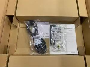C9300L-24T-4G-A Cata Lyst 9300L 24p Data, Network Advantage, สวิตช์สำหรับแอปพลิเคชันศูนย์ข้อมูลขนาดใหญ่แบบ 4x1G Uplink - Product Image 2