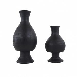 Vaso per Composizioni Floreali in Legno di Castagno Carbonizzato Nero, Ornamento in Legno Wabi Sabi, Decorazione Artistica per Interni di Hotel e Ville - Product Image 5