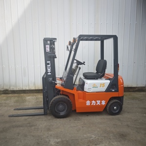 Used Diesel Forklift HELI 1.5T 3 Ton <b>Lift</b> Truck with Hydraulic Side Shifter and Solid Tire in Stock - Product Image 4