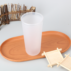 Gobelets en PP en forme de U de 700 ml/24 oz, diamètre de 90 mm - Logo personnalisable, gobelets jetables pour cafés, commerce de détail et fêtes, Chine - Product Image 2