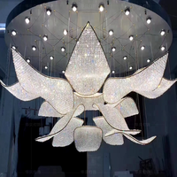 Grand plafonnier moderne de luxe en verre de Murano personnalisé lustre de luxe de lumière de restaurant d'hôtel pour la suspension d'hôtel de villa