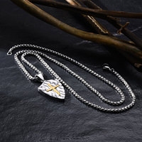 Collier Croix MECYLIFE Créatif Rétro Motif Écorce pour Hommes, Pendentif Tendance en Acier Inoxydable, Accessoire Chrétien Polyvalent