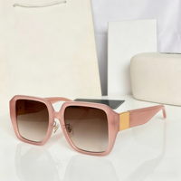 Lunettes de soleil unisexes au design classique, monture TR90, verres dégradés, verres foncés dorés, style vintage, protection UV pour les sports de plein air et les voyages
