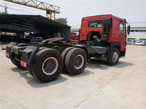 รถบรรทุกหัวลากมือสอง Sinotruk Howo NX 6x4 แบบหลังคาเรียบ พวงมาลัยซ้าย เครื่องยนต์ดีเซลยูโร 2 กำลัง 351-450 แรงม้า รับน้ำหนัก 31-40 ตัน เครื่องยนต์ Weichai สำหรับงานหนัก - Product Image 6