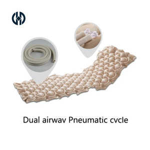 Kasur Medis PVC Anti-Decubitus dengan Pompa Udara Kasur Gelembung Udara Medis yang Dapat Diisi Angin untuk Pasien Terbaring di Tempat Tidur - Product Image 3
