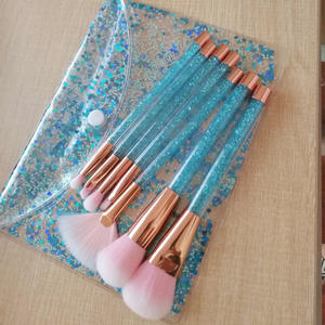 Ensemble de pinceaux de maquillage professionnels avec poignée transparente en diamant strass ensemble de pinceaux de mélange de fond de teint avec sac de transport - Product Image 4