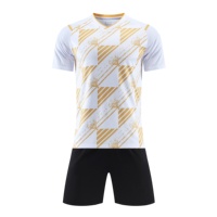 Conjunto de Camiseta de Fútbol para Hombre, Directo de Fábrica, Manga Corta, Transpirable, de Secado Rápido, Uniforme de Fútbol de Poliéster, Ropa Deportiva de Equipo, Venta al Por Mayor
