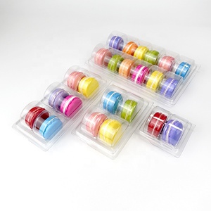 Custom 2 4 6 12 pcs macaron food grade PET clear plastic blister clamshell closable packaging