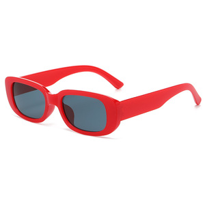 Lunettes de soleil carrées rétro vintage pour femmes de vente chaude avec abat-jour en plastique rectangulaire Logo personnalisé <span class=keywords><strong>sur</strong></span> <span class=keywords><strong>lentille</strong></span> cadre en PC - Product Image 6