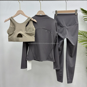 Ensemble de vêtements de sport pour femmes de haute qualité, doux comme du beurre, luxueux, avec veste à manches longues et leggings de yoga - Product Image 5