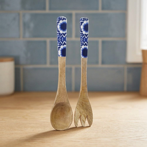 Utensilios para ensalada de madera con mangos con diseño azul - Product Image 2