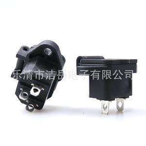 Enchufe de Corriente AC-04 3P 6A 250V de Plástico con Cubierta y Terminales para Vehículos Eléctricos y Electrodomésticos - Product Image 2