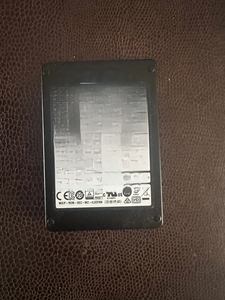 JNV25 SSD SC Enterprise Plus, 7,68 TB, SAS 12 Gb/s, lectura intensiva, 2,5 "400-AVNI 0JNV25 - Product Image 4