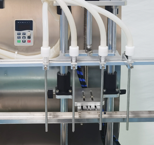 Tam otomatik özelleştirilmiş 4 kafa sıvı dolum makinesi gazlı içecek su Pet cam şişe dolum sistemi için su - Product Image 5