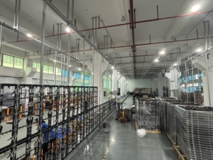 Écran LED publicitaire pliable pour la location, idéal pour les églises, les concerts, les scènes commerciales - Product Image 6