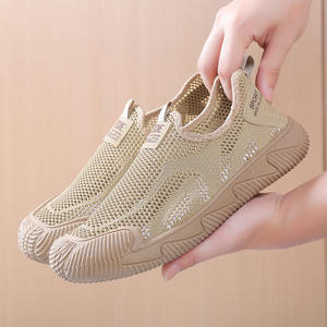 รองเท้าผ้าใบผู้ชายหนังแท้แบบผูกเชือก สไตล์ใหม่ ระบายอากาศ ดูดซับความชื้น ป้องกันกลิ่น เหมาะสำหรับทำงาน ใส่สบายทุกฤดู แฟชั่นทันสมัย - Product Image 5