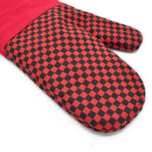 OEM puro algodón silicona horno Mit antideslizante y resistente al calor personalizado impreso guantes de horno - Product Image 3
