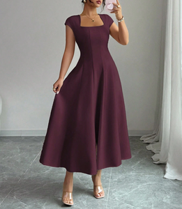 Robe longue élégante vintage pour femme, col carré, taille haute, manches courtes, couture verticale, coupe trapèze évasée, couleur prune - Product Image 4