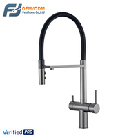 Robinet de cuisine 3 voies en acier inoxydable 304 gris anthracite OEM avec bec flexible en silicone noir, eau chaude, froide et pure, design extractible