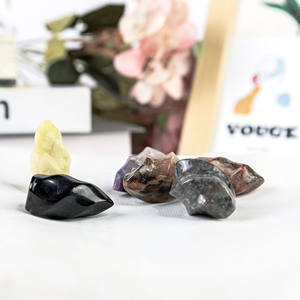 Vente en gros de pierres précieuses naturelles, cristal de quartz hématite de 30 mm en forme libre, torche de cristal de quartz pour la décoration - Product Image 3