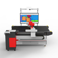 Machine de découpe CNC automatique pour semelles de chaussures en cuir, sacs et tissus de canapé
