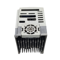 Nouveau variateur à fréquence variable haute performance LS 15kW d'origine SV015iG5A-4 onduleur triphasé 380V en stock