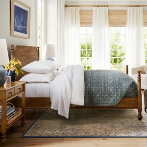 <span class=keywords><strong>Letto</strong></span> <span class=keywords><strong>Matrimoniale</strong></span> Vintage in Legno Massello, Struttura <span class=keywords><strong>Letto</strong></span> di Lusso Americana <span class=keywords><strong>con</strong></span> Design Moderno a Onde Bordeaux per Camera Padronale - Product Image 2