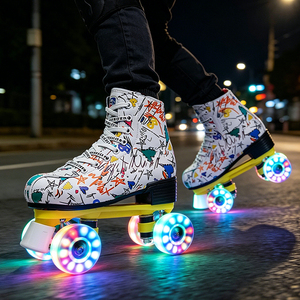 Patins à roulettes quad pour adultes, roues lumineuses en cuir, quatre roues, chaussures de patinage récréatives d'extérieur, hommes femmes Ruidongle - Product Image 1