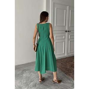 เดรสทรงเอไลน์สีเขียว ความยาวปานกลาง สายเดี่ยว ผ้าทอ เอวธรรมชาติ ระบายอากาศได้ดี สวมใส่สบายๆ ในชีวิตประจำวัน - Product Image 1