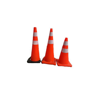 Fabrikant Groothandel 70Cm Snelwegen Signaal Flexibele Pvc Wegkegels Reflecterende Veiligheid Verkeerskegel - Product Image 1