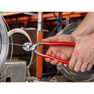 Knipex CoBolt fraise à deux mains à double levier avec évidement, 160mm - Product Image 1