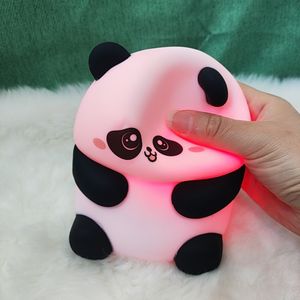 Lámpara Nocturna de Silicona Slap Panda, Control Táctil, Cambio de Color LED, Lámpara de Noche para Niños, Recargable por USB, Lámpara Suave para Guardería - Product Image 4