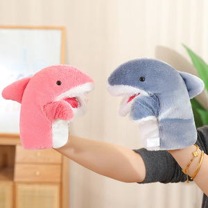 Marionnette <span class=keywords><strong>de</strong></span> main <span class=keywords><strong>requin</strong></span> mignonne en peluche gris rose, jouet interactif pour enfants, cadeau, vente en gros, personnalisable OEM - Product Image 3