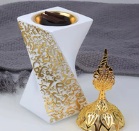 Brûleur d'encens en forme d'heureglas torsadé, calligraphie arabe dorée, brûleur d'encens en métal avec couvercle en filigrane doré, décoration de table islamique pour la maison