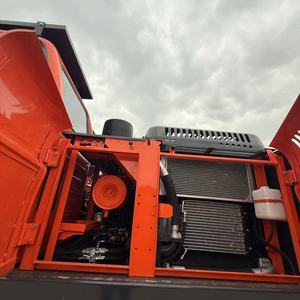 Excavatrice sur chenilles hydraulique Doosan DX225/DX225LC, 98% neuve, d'origine coréenne, avec moteur et pompe Doosan, équipement de construction en stock - Product Image 4