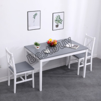 Ensemble table à manger pour 4 chaises Mobilier de salle à manger moderne Ensemble de salle à manger en bois