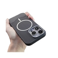 Coque de téléphone portable anti-chute en TPU magnétique ondulé de haute qualité, style Ins, pour iPhone 11-17