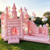 Château gonflable rose romantique pour filles, idéal pour anniversaires, mariages, locations commerciales et aires de jeux gonflables.