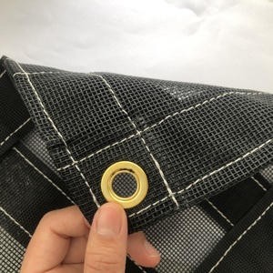 Système de couverture de camion étanche de <span class=keywords><strong>bâche</strong></span> de maille enduite de PVC noir de 10oz Teslin avec des œillets en laiton <span class=keywords><strong>pour</strong></span> camion à benne basculante ou voiture - Product Image 4