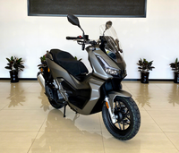 Scooter à Essence ADV 200 cm³ Haute Performance Refroidi par Eau, Moteur EFI, Freins à Disque Avant et Arrière, Vitesse Maximale 120 km/h, Vente en Gros