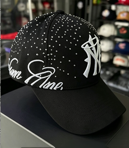 <span class=keywords><strong>Gorra</strong></span> Snapback HBH G5 Thorn NY con Pedrería - Diseño <span class=keywords><strong>de</strong></span> Lujo Brillante, 100% Algodón, Cierre <span class=keywords><strong>de</strong></span> Hebilla, Unisex - Product Image 3