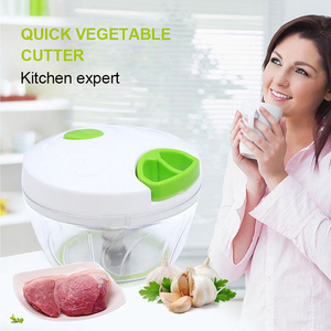 Picadora <span class=keywords><strong>de</strong></span> ajos Manual para el hogar, trituradora Manual <span class=keywords><strong>de</strong></span> cocina, picadora <span class=keywords><strong>de</strong></span> <span class=keywords><strong>verduras</strong></span> con cuchilla <span class=keywords><strong>de</strong></span> acero inoxidable - Product Image 4