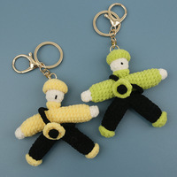 Porte-clés assortis pour couple, style patineur, en crochet et tricot faits main, ensemble de figurines style urbain, porte-clés breloques