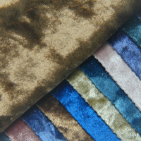 Tissu exquis et haut de gamme: parfait pour les sacs à main de créateurs et les écharpes de qualité supérieure, ajoutant une touche de sophistication à la tenue